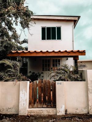 Aruba, features and locations