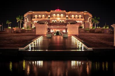 United Arab Emirates, features and locations