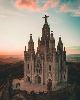 Spain, features and locations